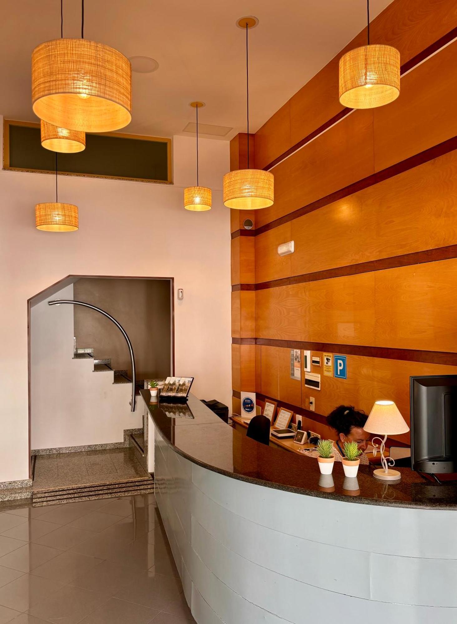Hotel Piccadilly Sitges Eksteriør bilde